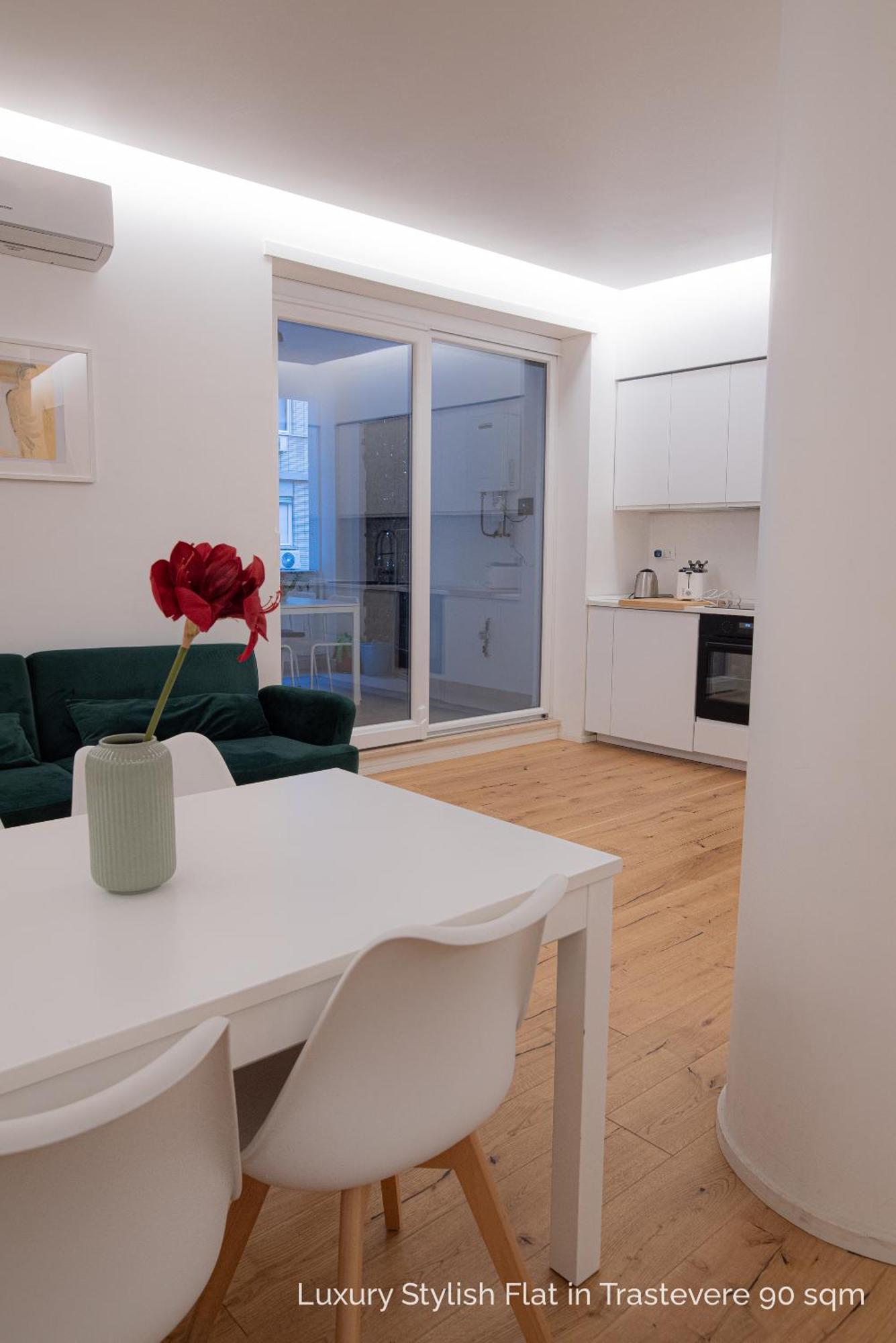 La Dolce Vita - Luxury Stylish Flats In Trastevere 70-90Sqm ローマ エクステリア 写真