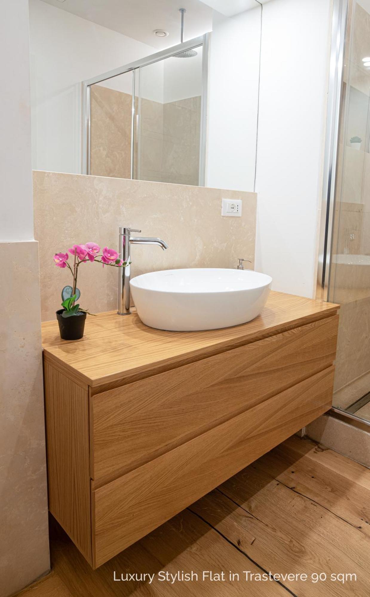 La Dolce Vita - Luxury Stylish Flats In Trastevere 70-90Sqm ローマ エクステリア 写真