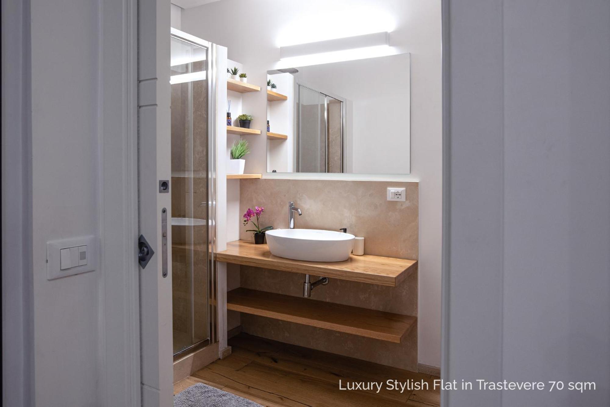 La Dolce Vita - Luxury Stylish Flats In Trastevere 70-90Sqm ローマ エクステリア 写真
