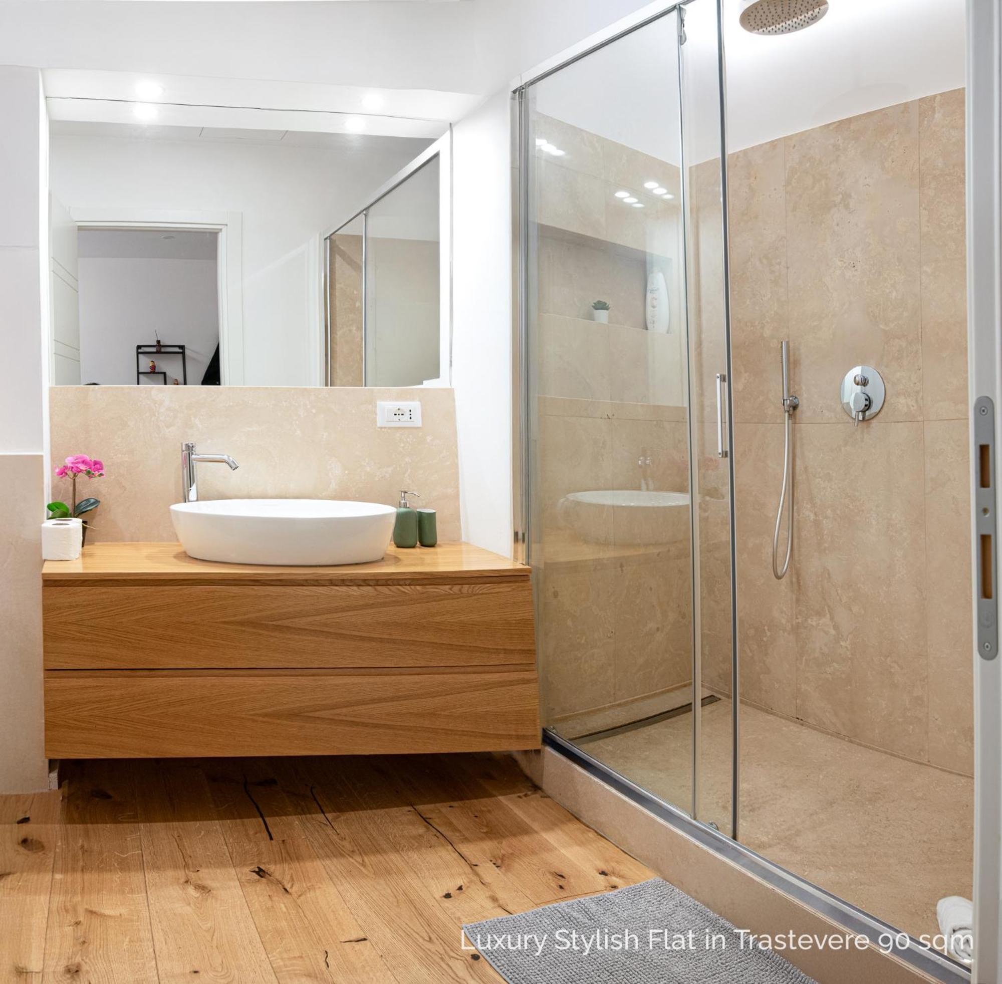 La Dolce Vita - Luxury Stylish Flats In Trastevere 70-90Sqm ローマ エクステリア 写真
