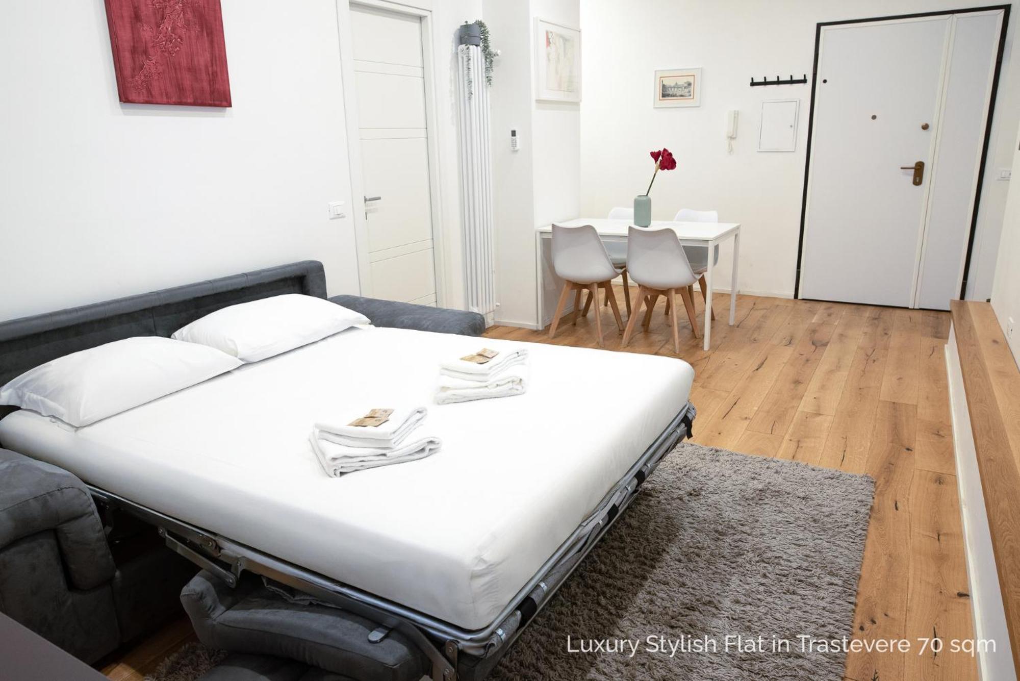 La Dolce Vita - Luxury Stylish Flats In Trastevere 70-90Sqm ローマ エクステリア 写真
