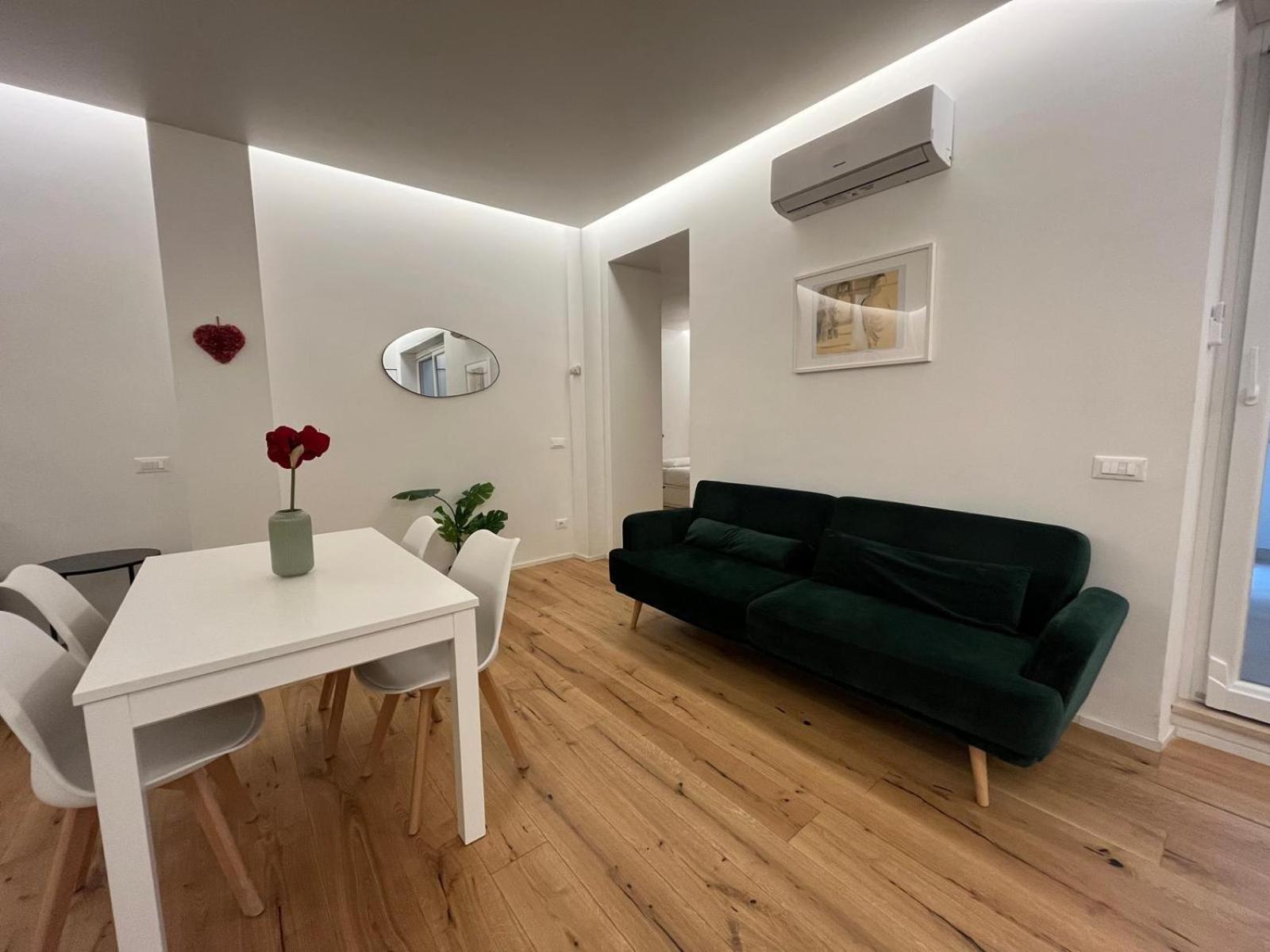 La Dolce Vita - Luxury Stylish Flats In Trastevere 70-90Sqm ローマ エクステリア 写真